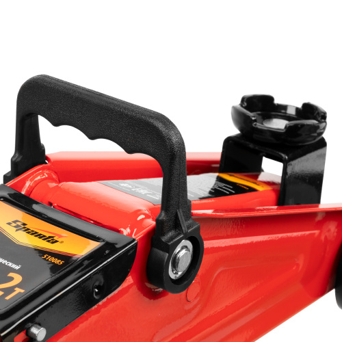 Домкрат гидравлический подкатной, 2 т, h подъема 125-300 мм, в пластиковом кейсе Sparta по ценам производителя в Уфе с доставкой по всей России