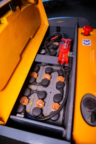 Тележка электрическая 2000 кг 1150 мм XILIN CBD20L с закрытой платформой 24/280 В/Ач по ценам производителя в Уфе с доставкой по всей России