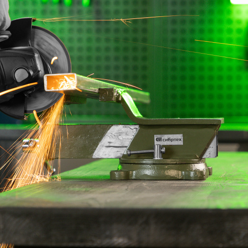 Тиски слесарные, 125 мм, стальные, поворотные Сибртех по ценам производителя в Уфе с доставкой по всей России