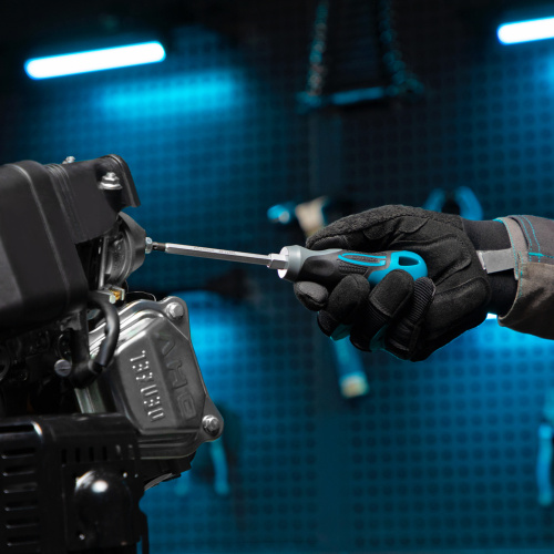 Отвертка PZ2 x 100 мм, S2, трехкомпонентная ручка Gross по ценам производителя в Уфе с доставкой по всей России