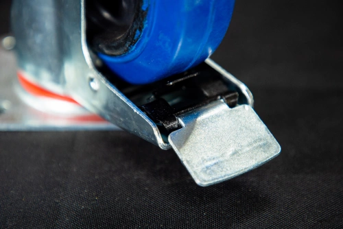 Колесо поворотное резина SRCLb 55 125 мм с тормозом (F) по ценам производителя в Уфе с доставкой по всей России