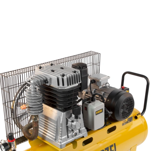 Компрессор воздушный, ременный привод BCI5500-T/200, 5.5 кВт, 200 литров, 850 л/мин Denzel по ценам производителя в Уфе с доставкой по всей России