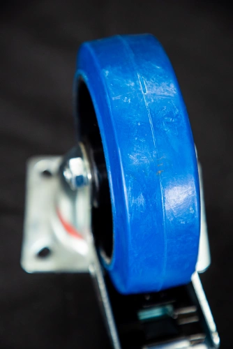 Колесо поворотное резина SRCLb 63 160 мм с тормозом (F) по ценам производителя в Уфе с доставкой по всей России