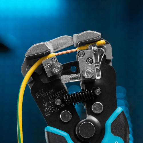 Щипцы для зачистки электропроводов, 0.05-8 кв.мм Gross по ценам производителя в Уфе с доставкой по всей России