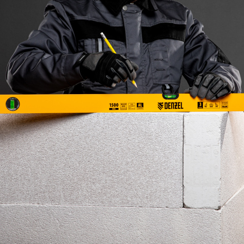 Уровень алюминиевый, 1500 мм, фрезерованный, 3 глазка Denzel по ценам производителя в Уфе с доставкой по всей России