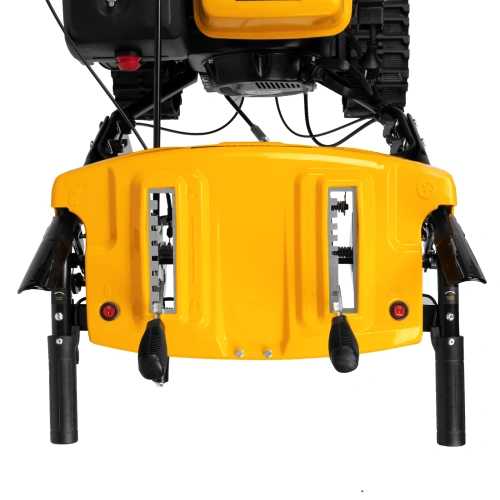 Бензиновая снегоуборочная машина SBL 711DT PRO, 420cc, гусеницы, эл.старт, блок. дифф. Denzel по ценам производителя в Уфе с доставкой по всей России