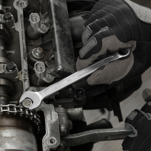 Набор инструментов, 1/2", 1/4", CrV, пластиковый кейс 98 предметов Stels по ценам производителя в Уфе с доставкой по всей России