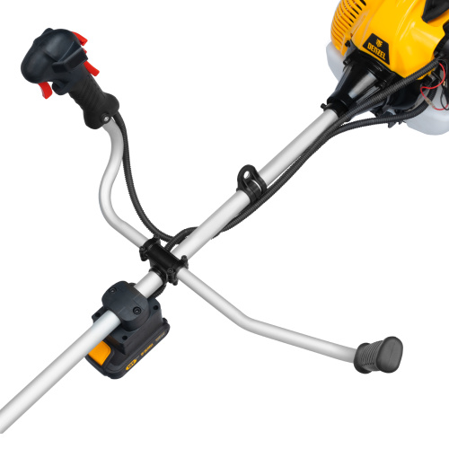 Триммер бензиновый DT-43E, 43 см3, неразъемная штанга, электростартер, состоит из 2 частей Denzel по ценам производителя в Уфе с доставкой по всей России