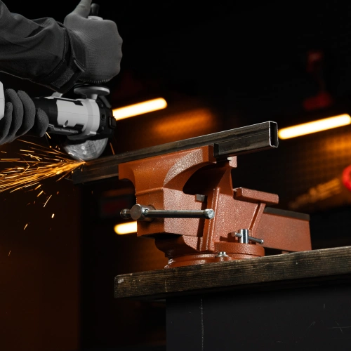 Тиски слесарные, 200 мм, поворотные, с наковальней Sparta по ценам производителя в Уфе с доставкой по всей России