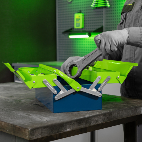 Ящик для инструмента, 430 х 200 х 160 мм, три секции, металлический Сибртех по ценам производителя в Уфе с доставкой по всей России