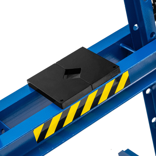 Пресс гидравлический с манометром и педалью, 12 т (комплект из 2 частей) Stels по ценам производителя в Уфе с доставкой по всей России