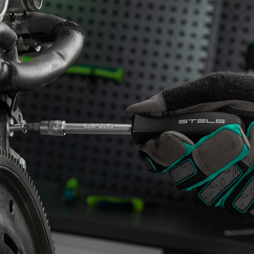 Набор инструментов 1/2", 1/4", CrV, 12 гранные головки, пластиковый кейс, 82 предмета Stels по ценам производителя в Уфе с доставкой по всей России