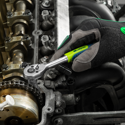 Набор инструментов, 1/2", 3/8", 1/4", пластиковый кейс 215 предм. Сибртех по ценам производителя в Уфе с доставкой по всей России