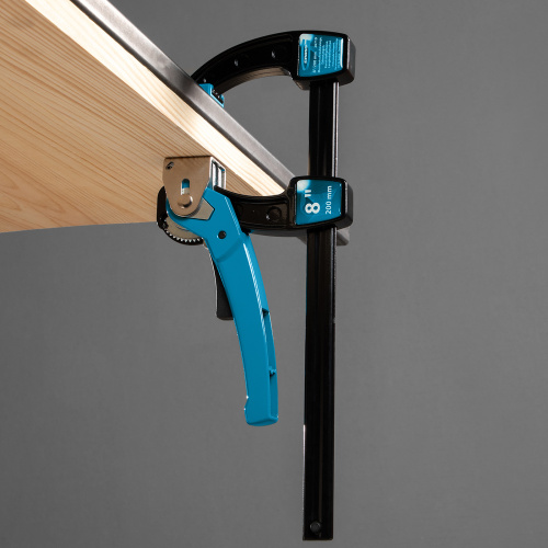 Струбцина реечная быстрозажимная 8, металлический корпус, рычажный храповой механизм, 200 мм Gross по ценам производителя в Уфе с доставкой по всей России