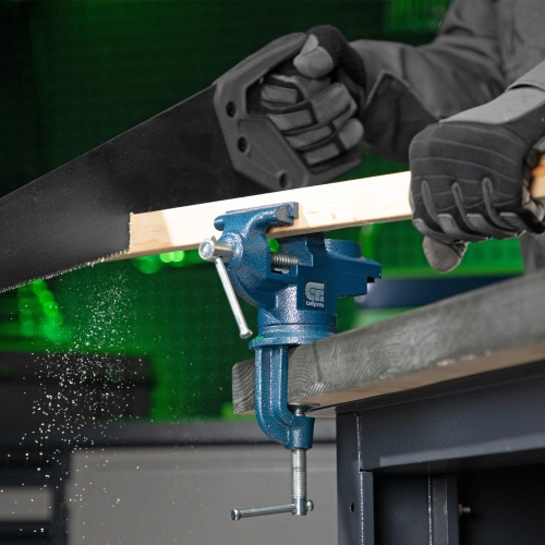 Тиски слесарные, настольные, поворотные, ширина рабочих губок 65 мм, наковальня Сибртех по ценам производителя в Уфе с доставкой по всей России