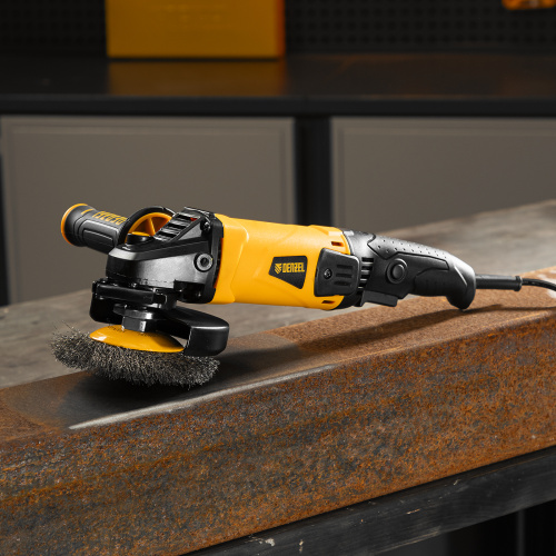 Машина шлифовальная угловая AG125-1100A, 1100 Вт, 125 мм, 3000-11000 об/мин Denzel по ценам производителя в Уфе с доставкой по всей России