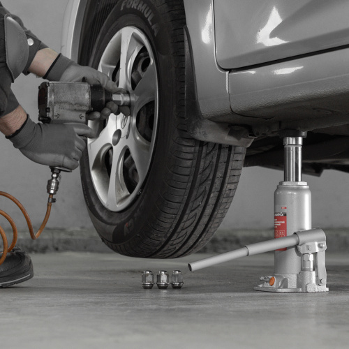 Домкрат гидравлический бутылочный, 6 т, h подъема 216-413 мм Matrix по ценам производителя в Уфе с доставкой по всей России