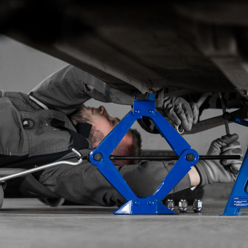 Ромбовый домкрат, 1.5 т, 110-360 мм Stels по ценам производителя в Уфе с доставкой по всей России