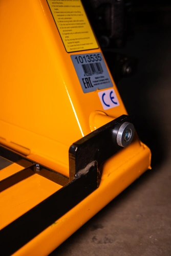 Тележка гидравлическая с решеткой 2500 кг 1150 мм полиуретановые колеса XILIN BFR по ценам производителя в Уфе с доставкой по всей России