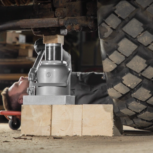 Домкрат гидравлический бутылочный, 50 т, высота подъема 240-370 мм Matrix по ценам производителя в Уфе с доставкой по всей России