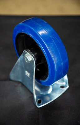 Колесо неповоротное резина FRCL 63 160 мм (N) по ценам производителя в Уфе с доставкой по всей России