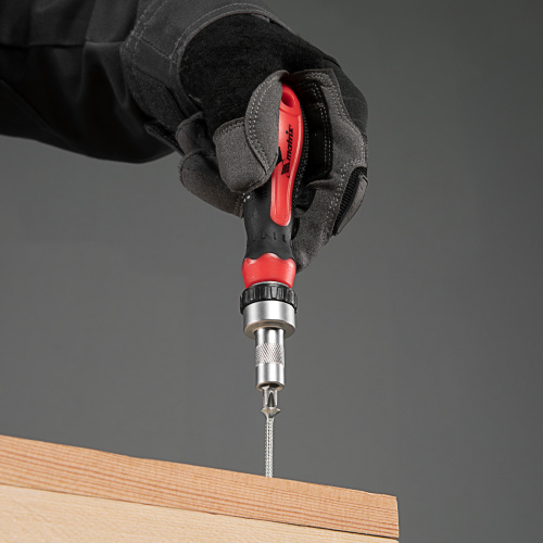 Отвертка реверсивная с набором бит и насадок торцевых, CrV, 1/4, 16 шт Matrix по ценам производителя в Уфе с доставкой по всей России