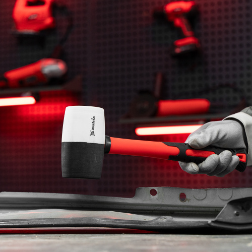 Киянка резиновая, 680 г, черно-белая резина, фибергласовая рукоятка Matrix по ценам производителя в Уфе с доставкой по всей России