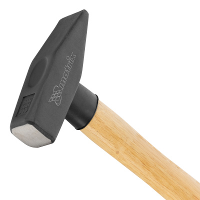 Молоток слесарный, 800 г, квадратный боек, деревянная рукоятка Matrix по ценам производителя в Уфе с доставкой по всей России