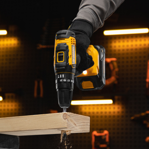 Дрель-шуруповерт аккумуляторная ударная CID-18-02BM, Li-Ion, 18 В, 2 акк. Denzel по ценам производителя в Уфе с доставкой по всей России