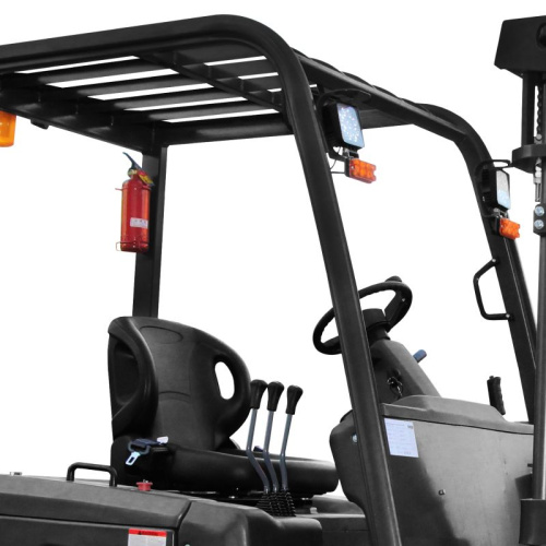 Электрический погрузчик YETT ERP25-M300-3W по ценам производителя в Уфе с доставкой по всей России