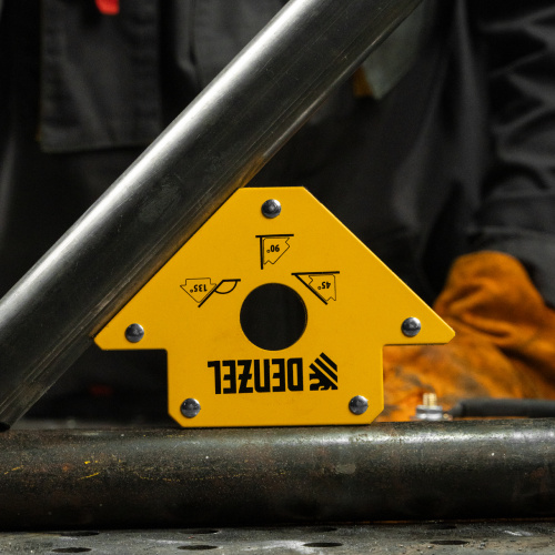 Фиксатор магнитный для сварочных работ, усилие 50 Lb Denzel по ценам производителя в Уфе с доставкой по всей России