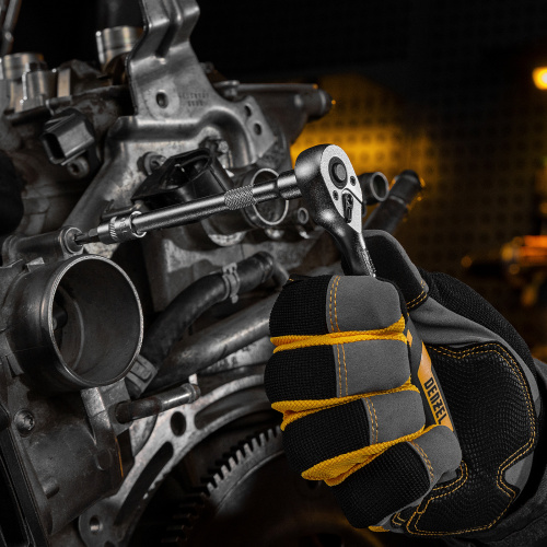 Набор инструментов, 1/2", 1/4", CrV, S2, пластиковый кейс, 84 предмета Denzel по ценам производителя в Уфе с доставкой по всей России