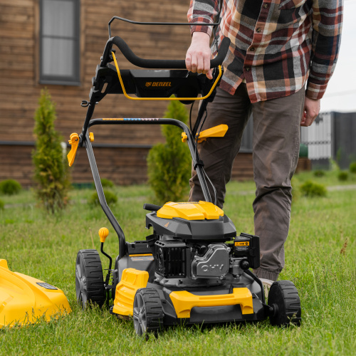 Газонокосилка бензиновая GLD-460SP, 146 куб.см, ширина 46 см, привод 7 уровней, травосборник 50 л Denzel по ценам производителя в Уфе с доставкой по всей России