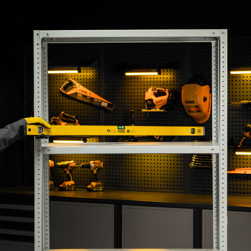 Уровень алюминиевый, магнит, фрезерованный, 3 глазка (1 зеркал.) 0,5 мм/м, 1200 мм Denzel по ценам производителя в Уфе с доставкой по всей России