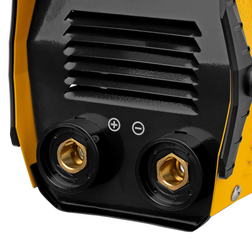 Аппарат инверторный дуговой сварки DS-230 Compact, 230 А, ПВ 70%, диаметр электрода 1.6-5 мм Denzel по ценам производителя в Уфе с доставкой по всей России