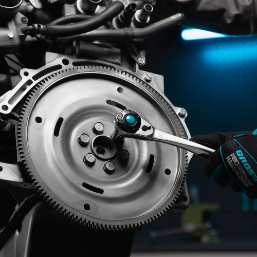 Набор инструментов, 1/2", 3/8", 1/4", CrV, 120 зубьев, 216 предметов Gross по ценам производителя в Уфе с доставкой по всей России