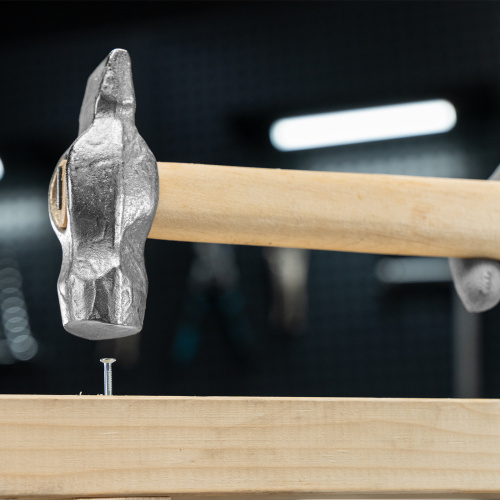 Молоток слесарный, 800 г, круглый боек, деревянная рукоятка по ценам производителя в Уфе с доставкой по всей России