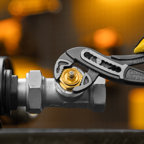 Клещи переставные, обливные рукоятки, 180 мм Denzel по ценам производителя в Уфе с доставкой по всей России