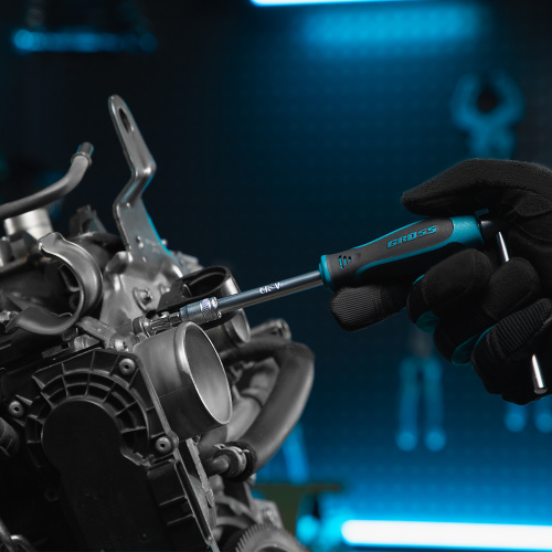 Набор инструментов, 1/4", 1/2", CrV, 120 зубьев, 82 предмета Gross по ценам производителя в Уфе с доставкой по всей России