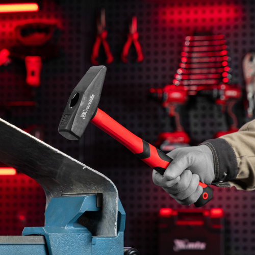 Молоток слесарный, 1000 г, фибергласовая обрезиненная рукоятка Matrix по ценам производителя в Уфе с доставкой по всей России