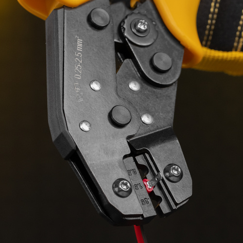 Клещи для обжима неизолированных наконечников НК и НВ, разъемов РП, 0,25 - 2,5 мм2 Denzel по ценам производителя в Уфе с доставкой по всей России
