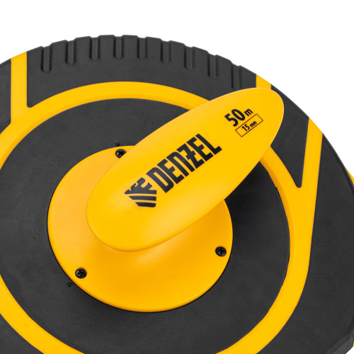 Рулетка геодезическая 50 м х 15 мм, закрытый корпус, фиберглассовая лента Denzel по ценам производителя в Уфе с доставкой по всей России