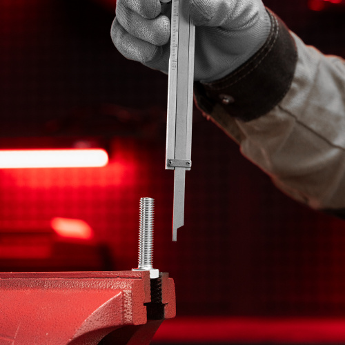 Штангенциркуль, 150 мм, стрелочный Matrix по ценам производителя в Уфе с доставкой по всей России