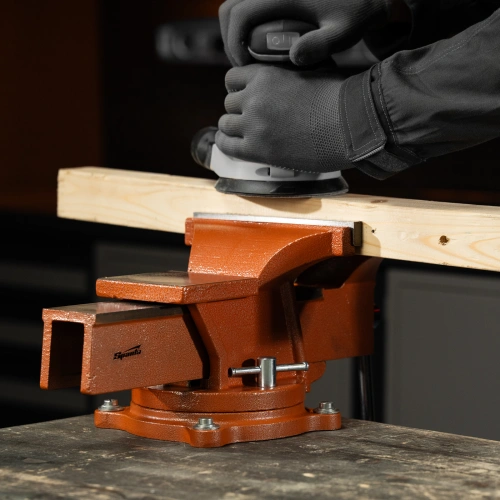 Тиски слесарные, 200 мм, поворотные, с наковальней Sparta по ценам производителя в Уфе с доставкой по всей России