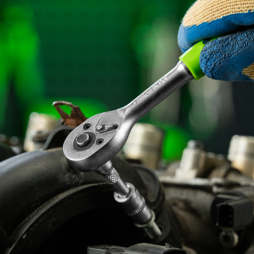 Ключ-трещотка 1/4", 45 зубьев, с быстрым сбросом, матовый хром Сибртех по ценам производителя в Уфе с доставкой по всей России