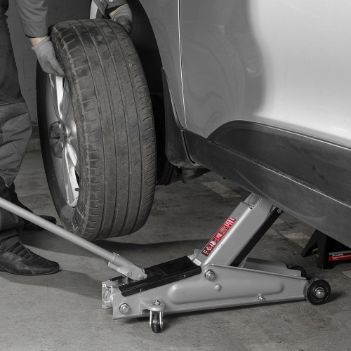 Домкрат гидравлический подкатный, 3 т, высота подъема 130-410 мм Matrix по ценам производителя в Уфе с доставкой по всей России