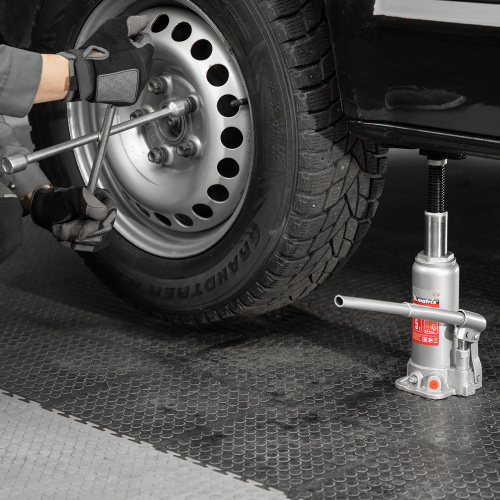 Домкрат гидравлический бутылочный, 5 т, высота подъема 216-413 мм Matrix по ценам производителя в Уфе с доставкой по всей России