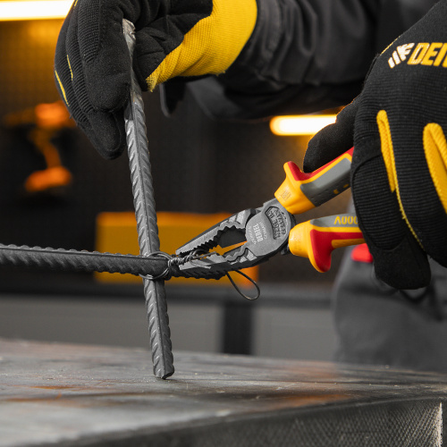 Плоскогубцы комбинированные, диэлектрические трехкомпонентные рукоятки до 1000 В, 180 мм Denzel по ценам производителя в Уфе с доставкой по всей России