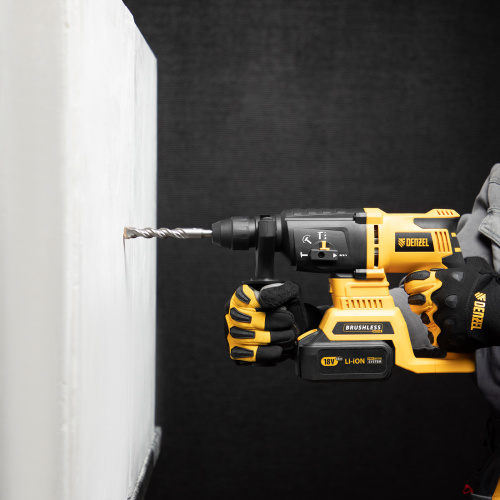 Бур по бетону, двойная спираль, три пылеотводящие кромки, 14 x 160 мм DENZEL по ценам производителя в Уфе с доставкой по всей России