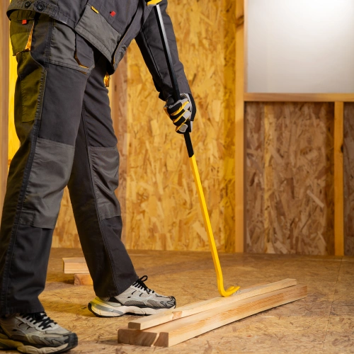 Лом-гвоздодер, 1200 мм, шестигранный 19 мм, окрашенный, сталь 65 Denzel по ценам производителя в Уфе с доставкой по всей России